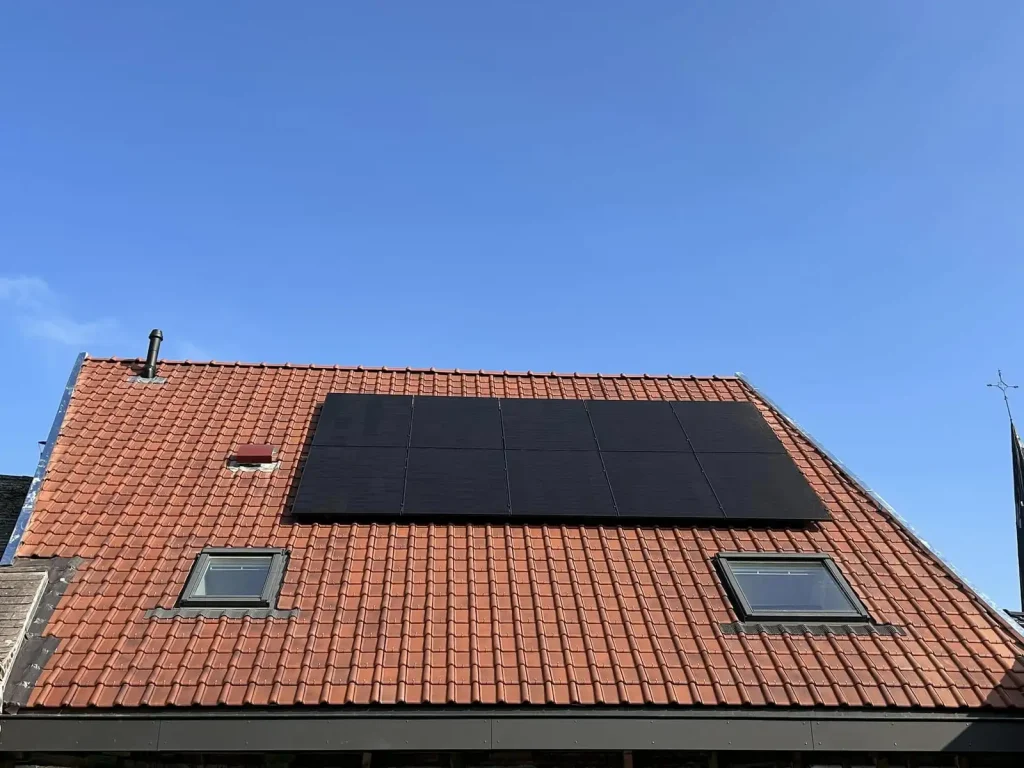 TOITURES & CO SRL 241